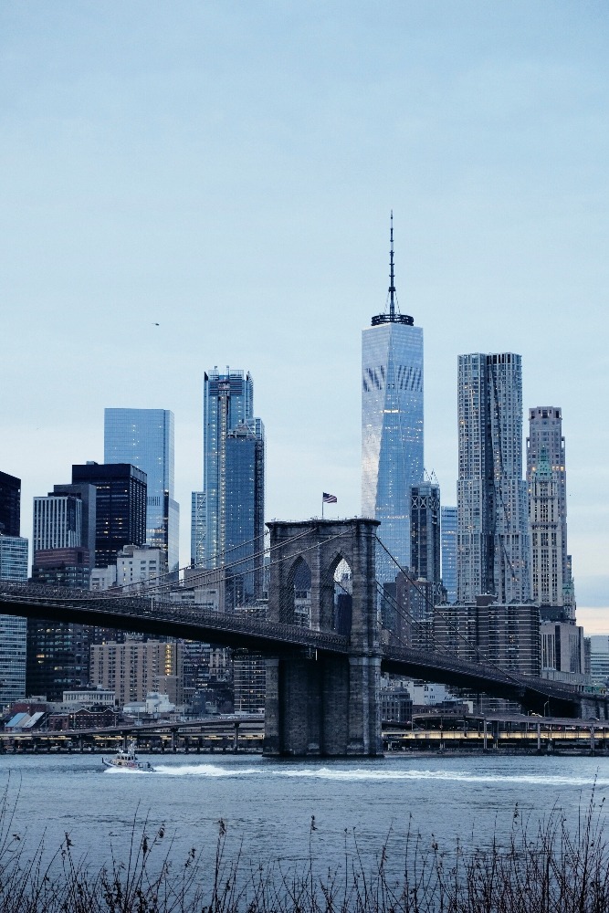 cityscape with brooklyn bridge and lower manhattan 2024 06 28 02 59 47 utc 1